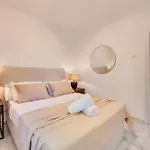 Vila Vacation Marbella I Villa Nadal, Private Heated Pool, 5Bdr, Lush Garden, Bbq, Alarm System, Best Beaches At Your Doorstep Marbella