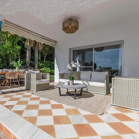 Vacation I Nadal, Private Pool, Lush Garden, Beaches At Your Doorstep * Marbellac