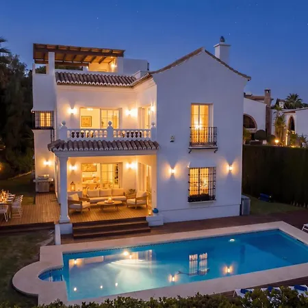 Vacation I Nadal, Private Heated Pool, 5bdr, Lush Garden, Bbq, Alarm System, Beaches At Your Doorstep ヴィラ