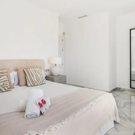 Vacation I Nadal, Private Heated Pool, 5bdr, Lush Garden, Bbq, Alarm System, Beaches At Your Doorstep ヴィラ