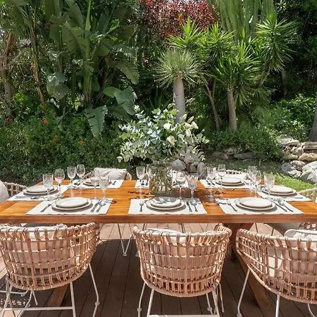 Vacation I Nadal, Private Heated Pool, 5bdr, Lush Garden, Bbq, Alarm System, Beaches At Your Doorstep ヴィラ