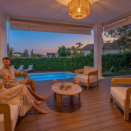 ヴィラ Vacation I Nadal, Private Heated Pool, 5bdr, Lush Garden, Bbq, Alarm System, Beaches At Your Doorstep